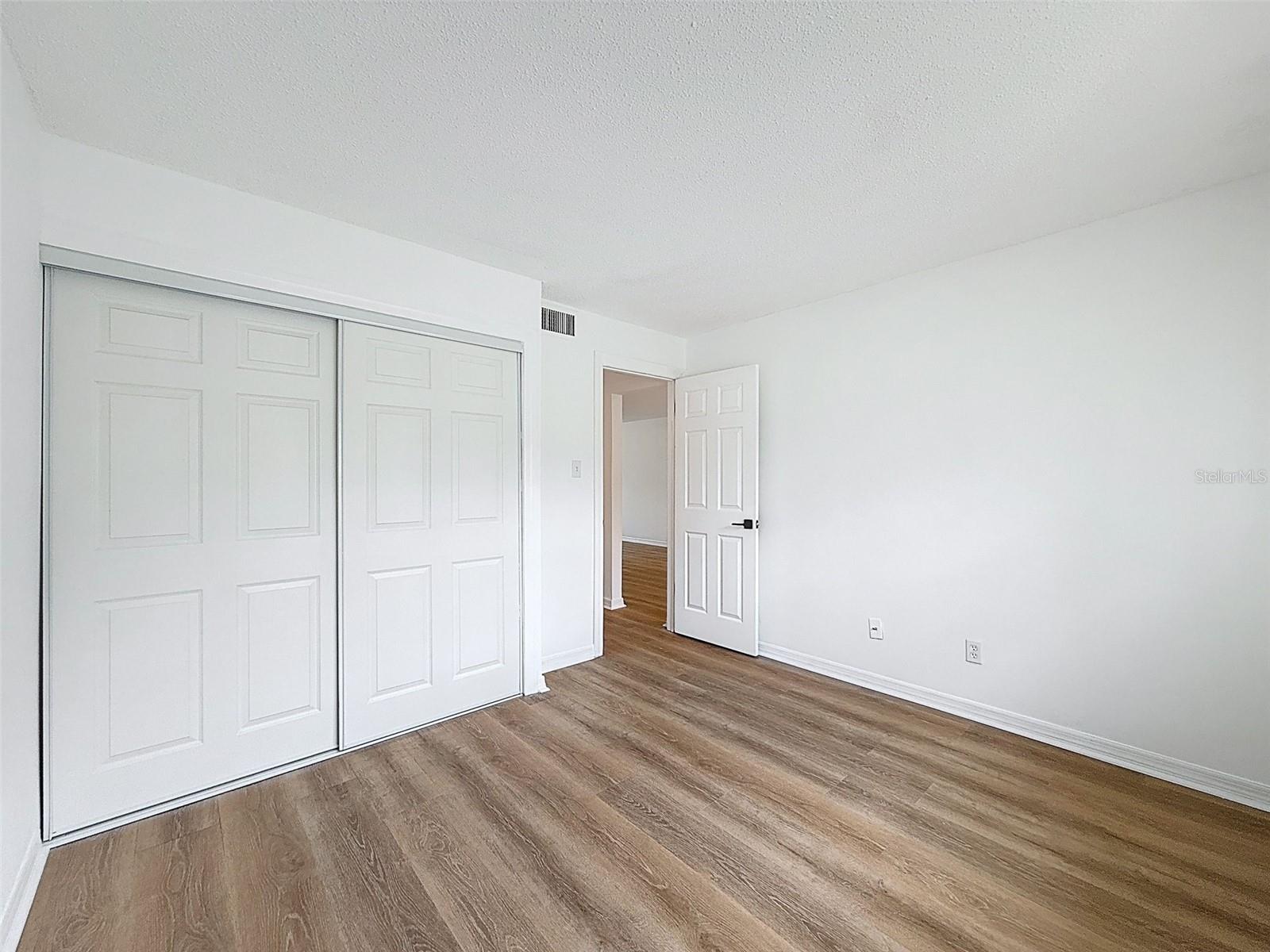 Image 23 of 64 For 3712 Trophy Boulevard 3712