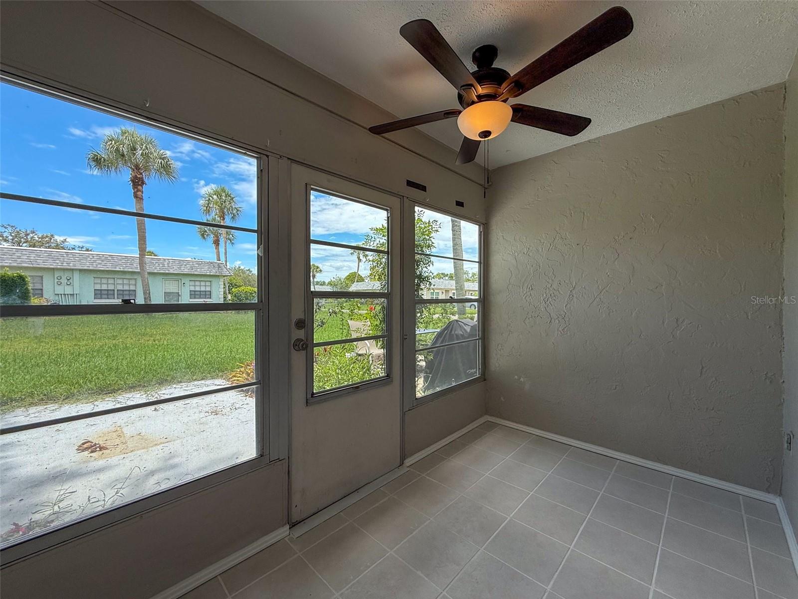 Image 40 of 64 For 3712 Trophy Boulevard 3712