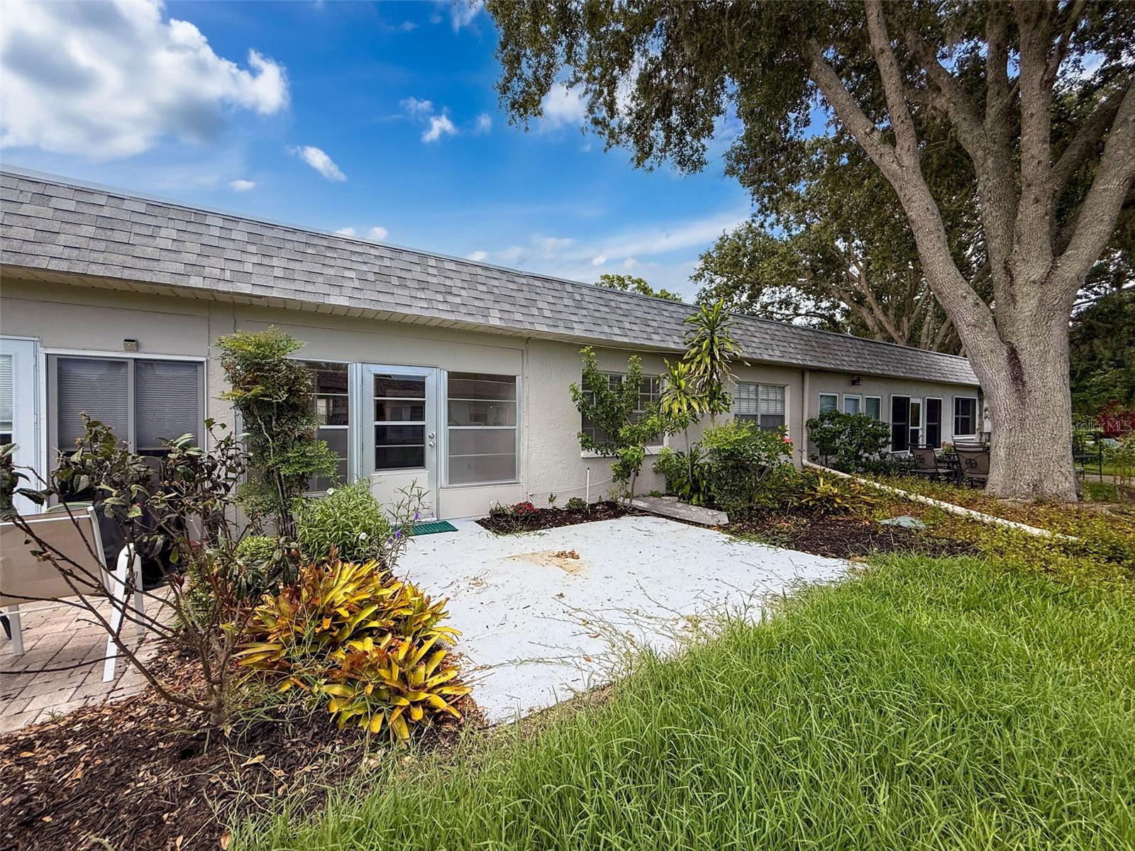 Image 41 of 64 For 3712 Trophy Boulevard 3712