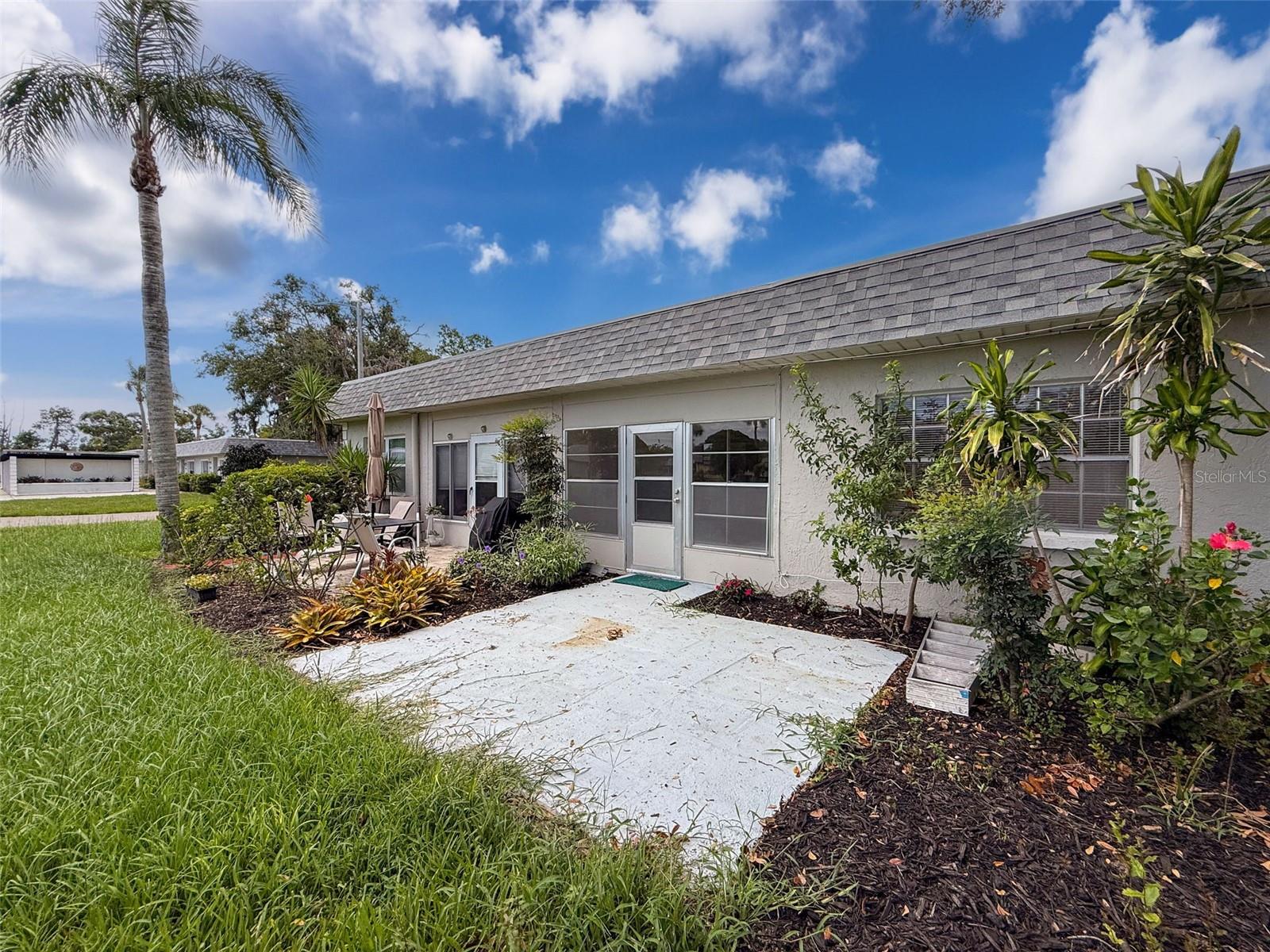Image 43 of 64 For 3712 Trophy Boulevard 3712