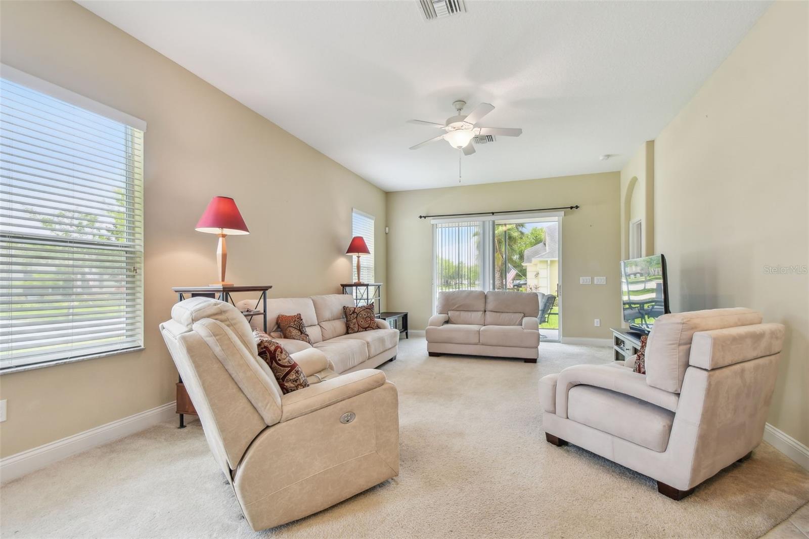 Image 11 of 64 For 20820 Amanda Oak Court
