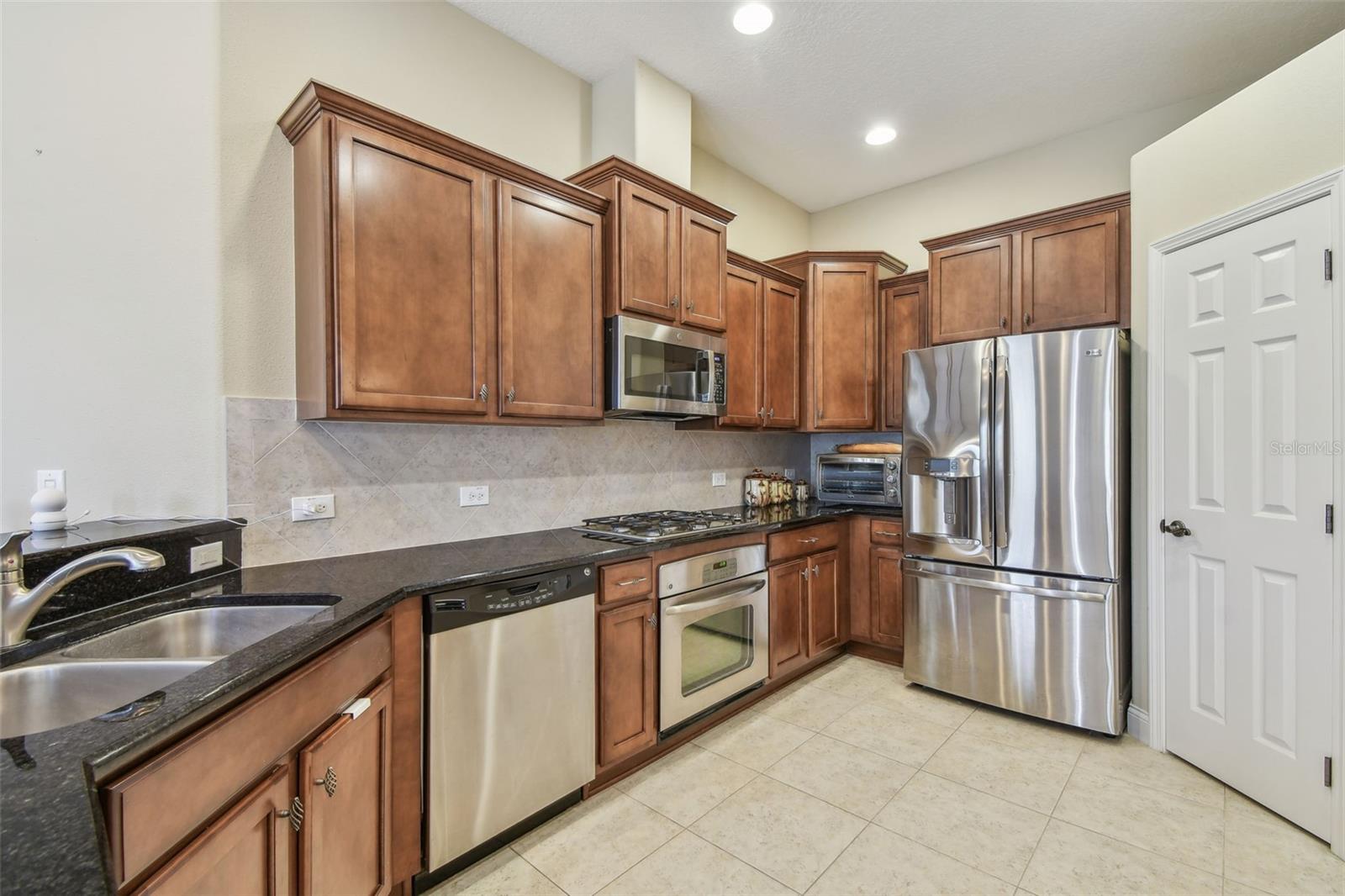 Image 20 of 64 For 20820 Amanda Oak Court