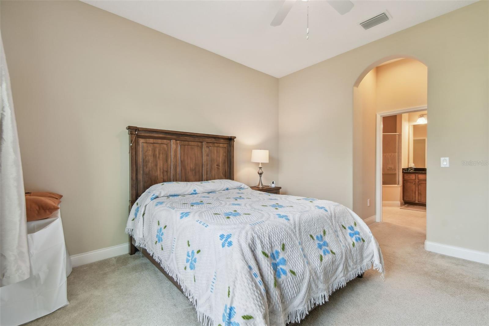 Image 34 of 64 For 20820 Amanda Oak Court