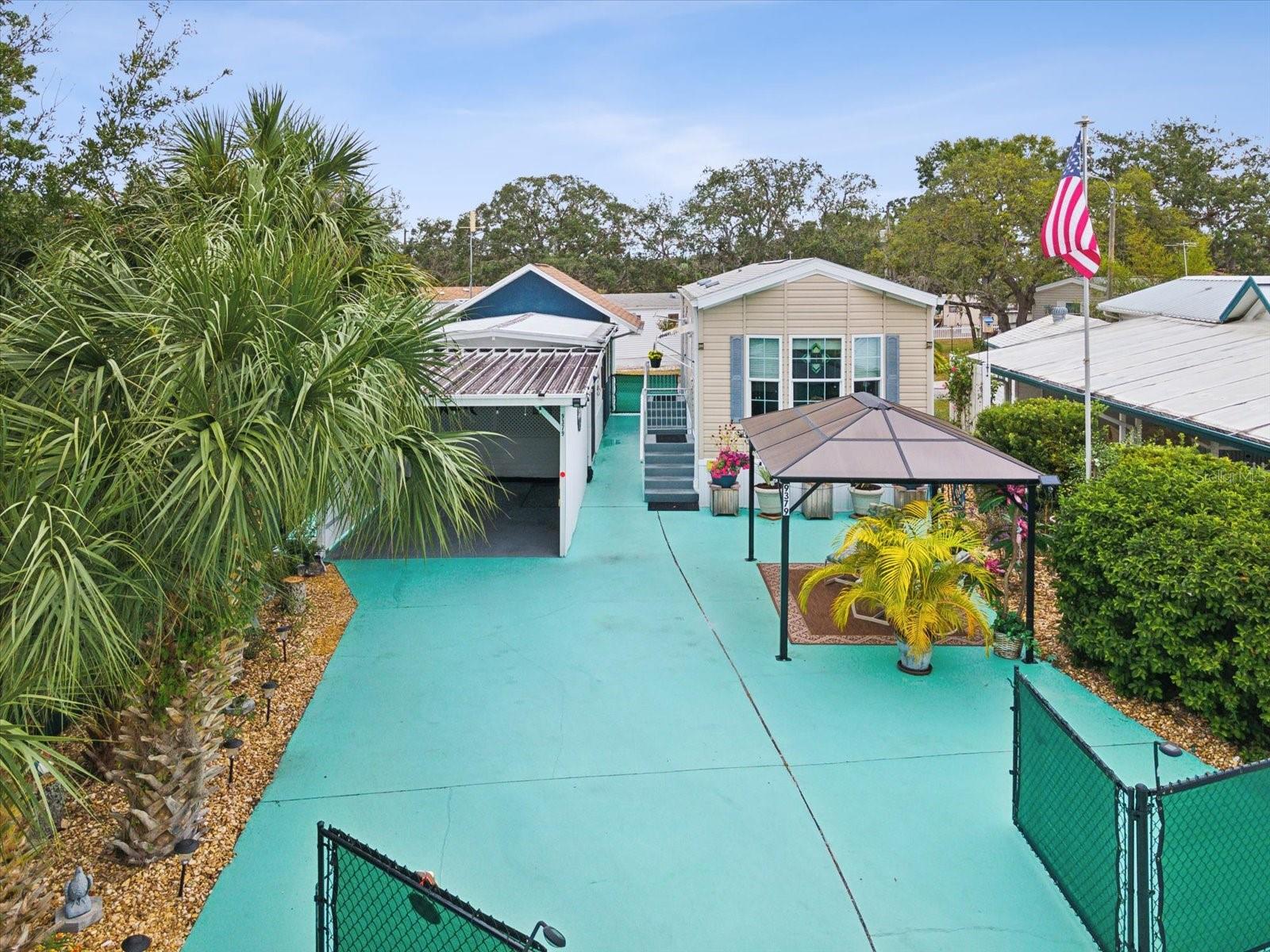 Details for 9379 Grizzly Bear Lane, WEEKI WACHEE, FL 34613