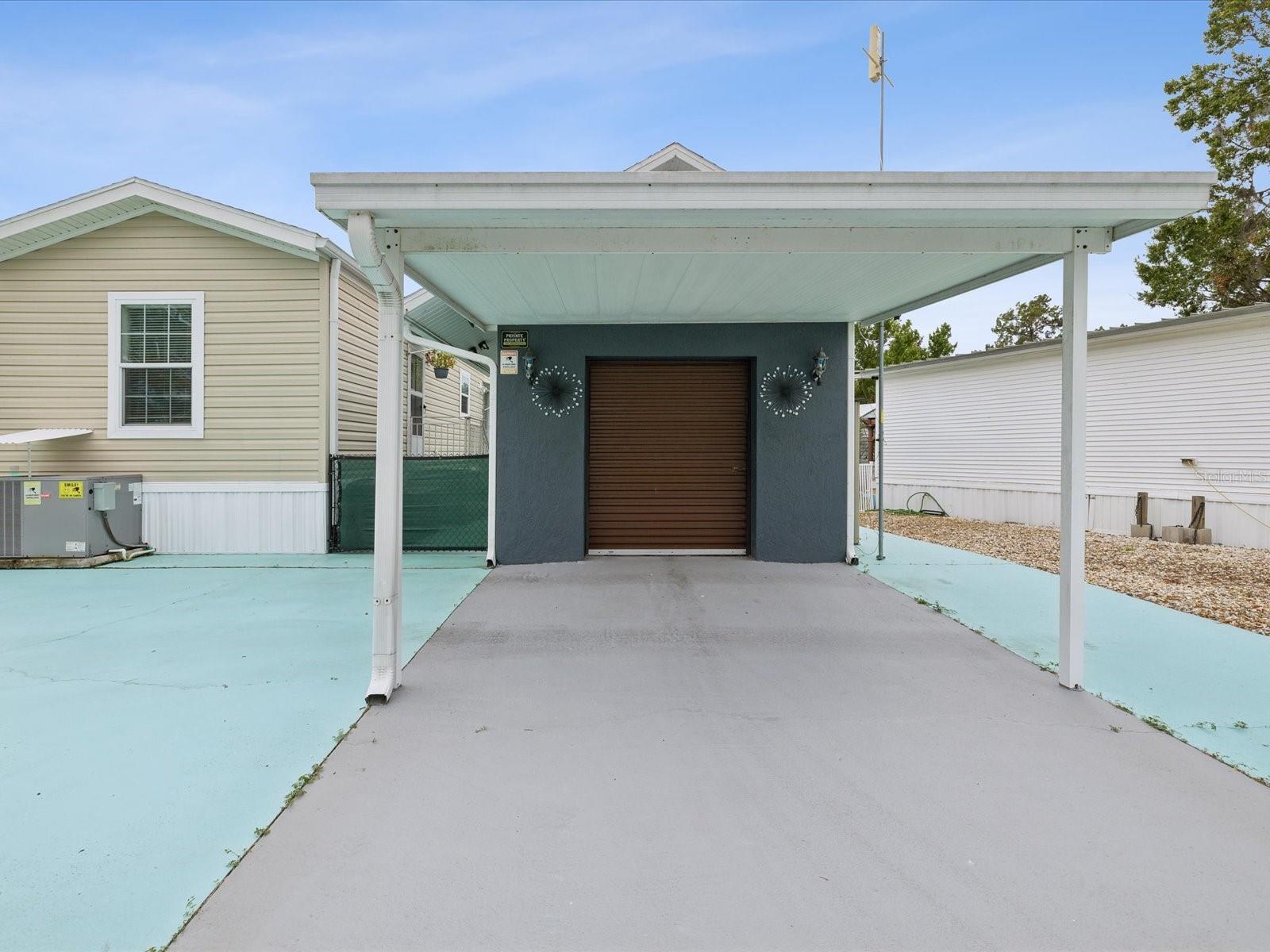 Image 36 of 67 For 9379 Grizzly Bear Lane