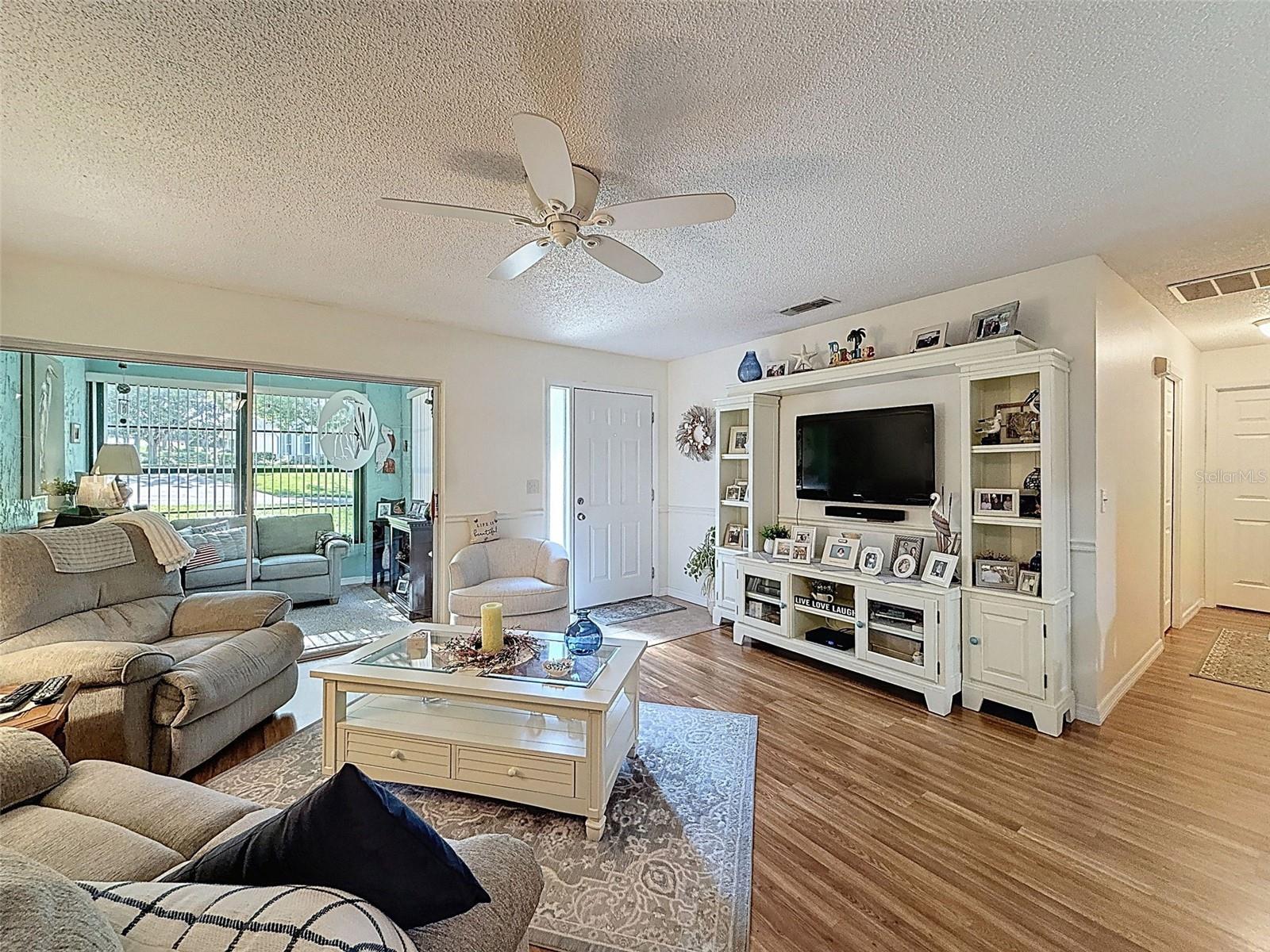 Image 14 of 82 For 8130 Bugle Court 3