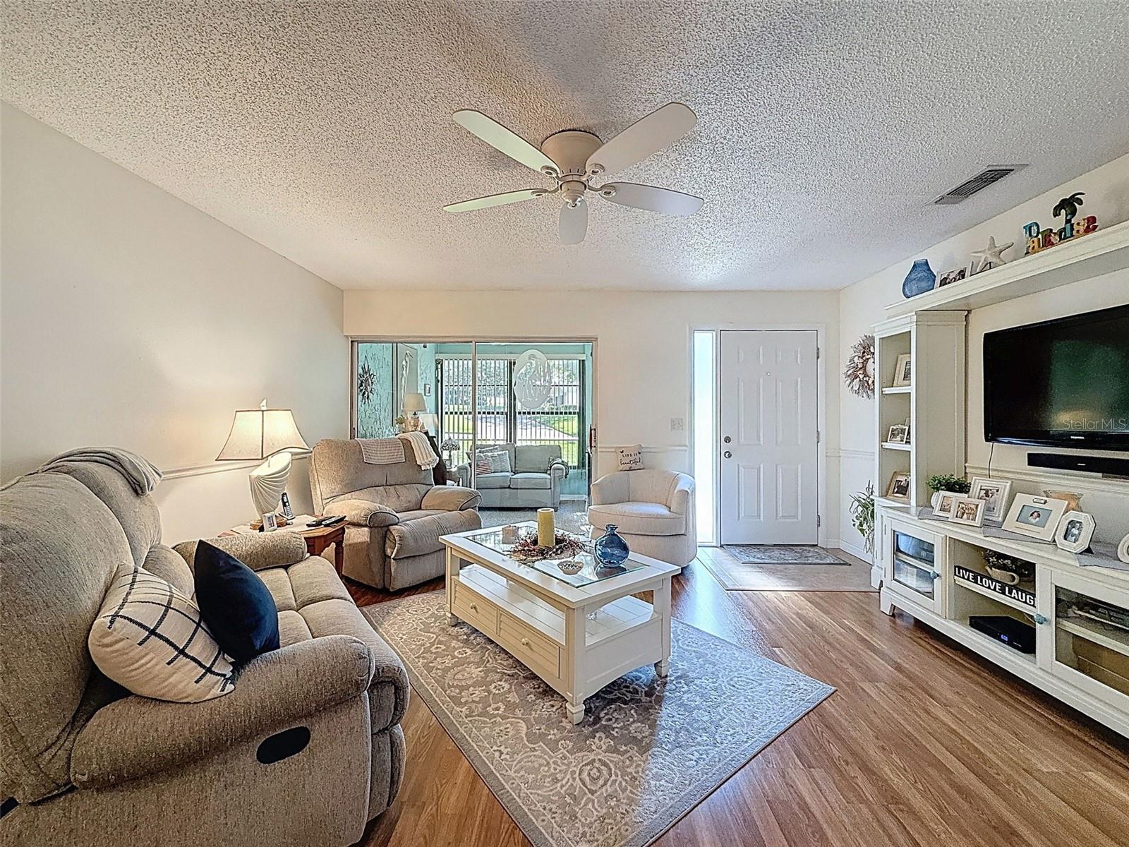 Image 15 of 82 For 8130 Bugle Court 3