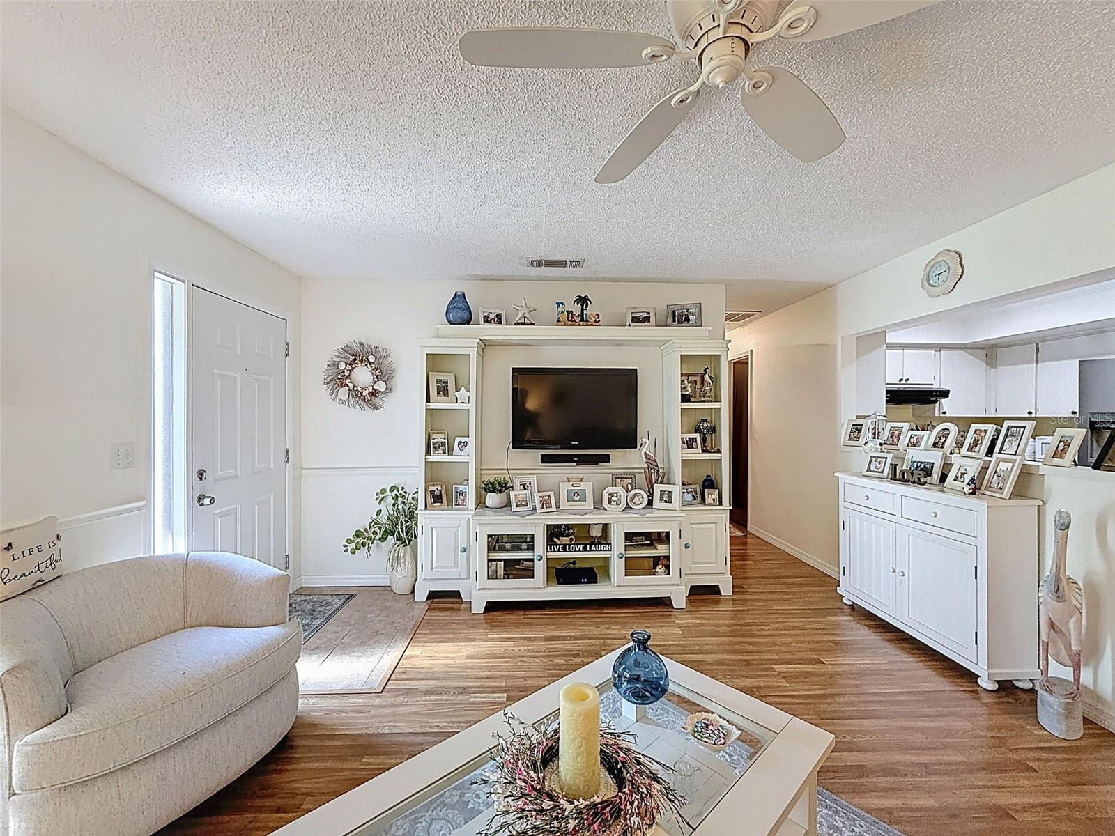 Image 21 of 82 For 8130 Bugle Court 3