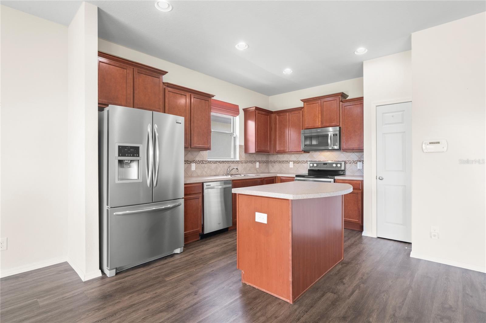 Image 11 of 71 For 758 Alpine Thistle Drive