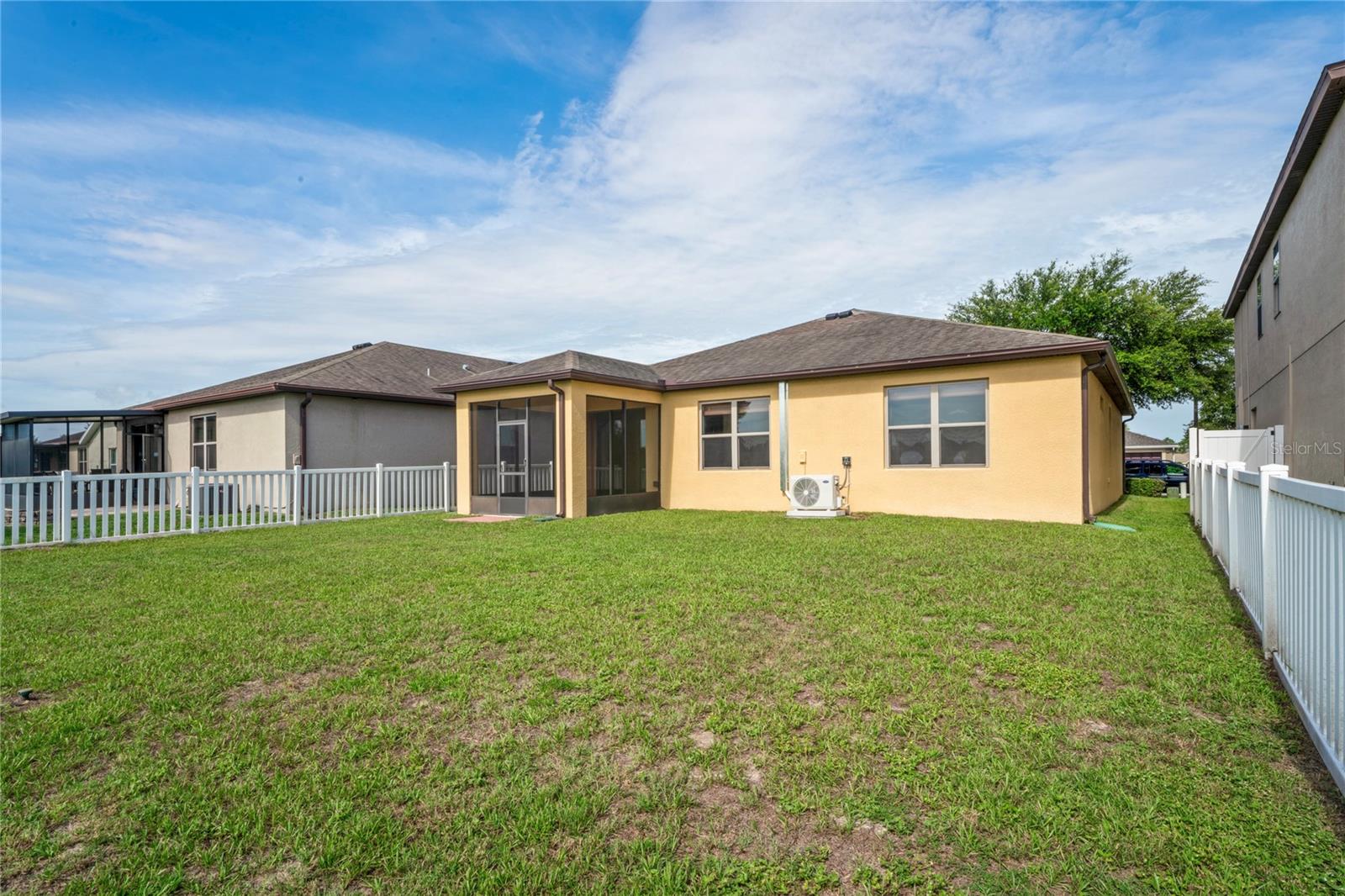 Image 43 of 71 For 758 Alpine Thistle Drive