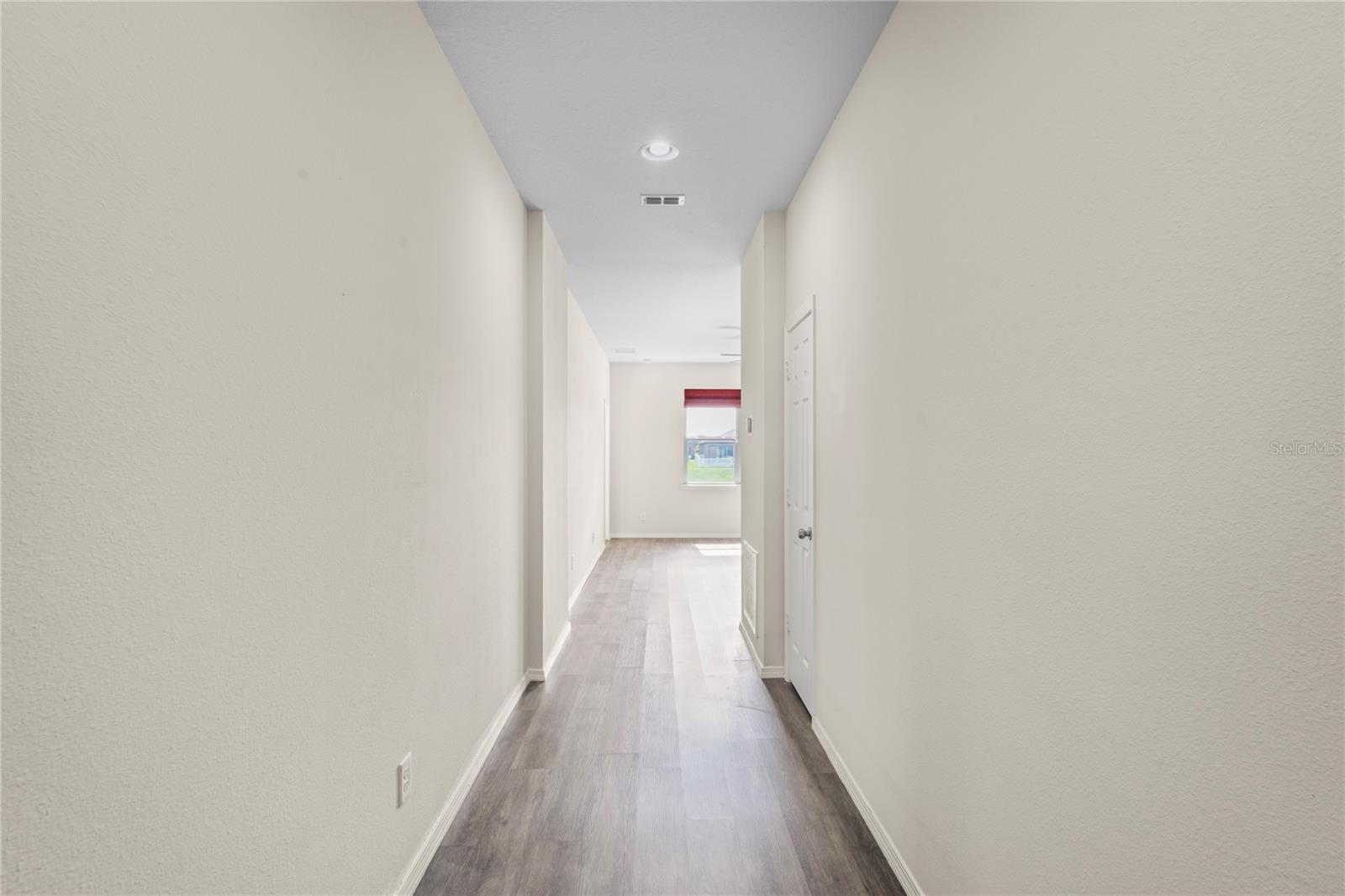 Image 6 of 71 For 758 Alpine Thistle Drive