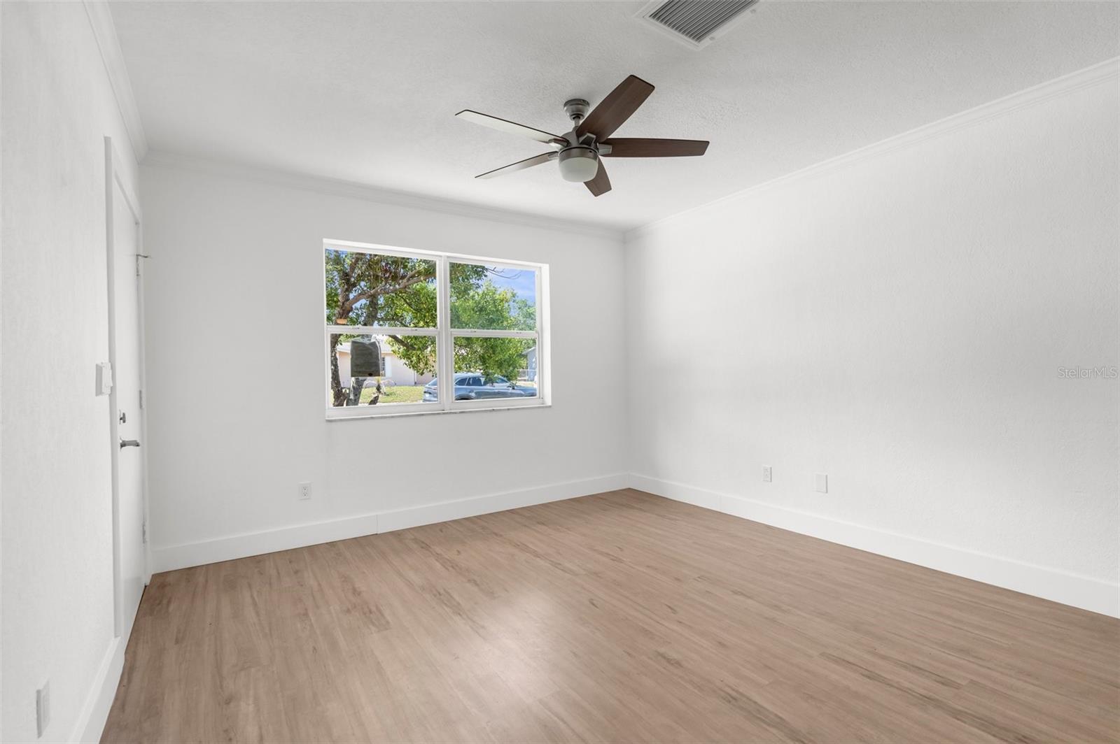 Image 10 of 24 For 7192 Catalina Street