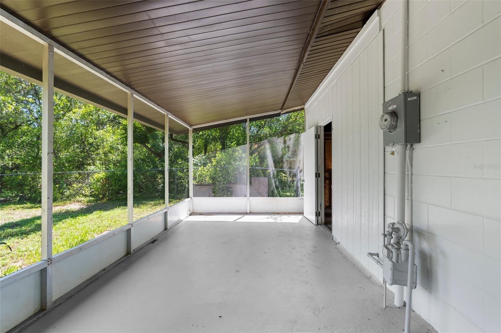 Image 18 of 24 For 7192 Catalina Street