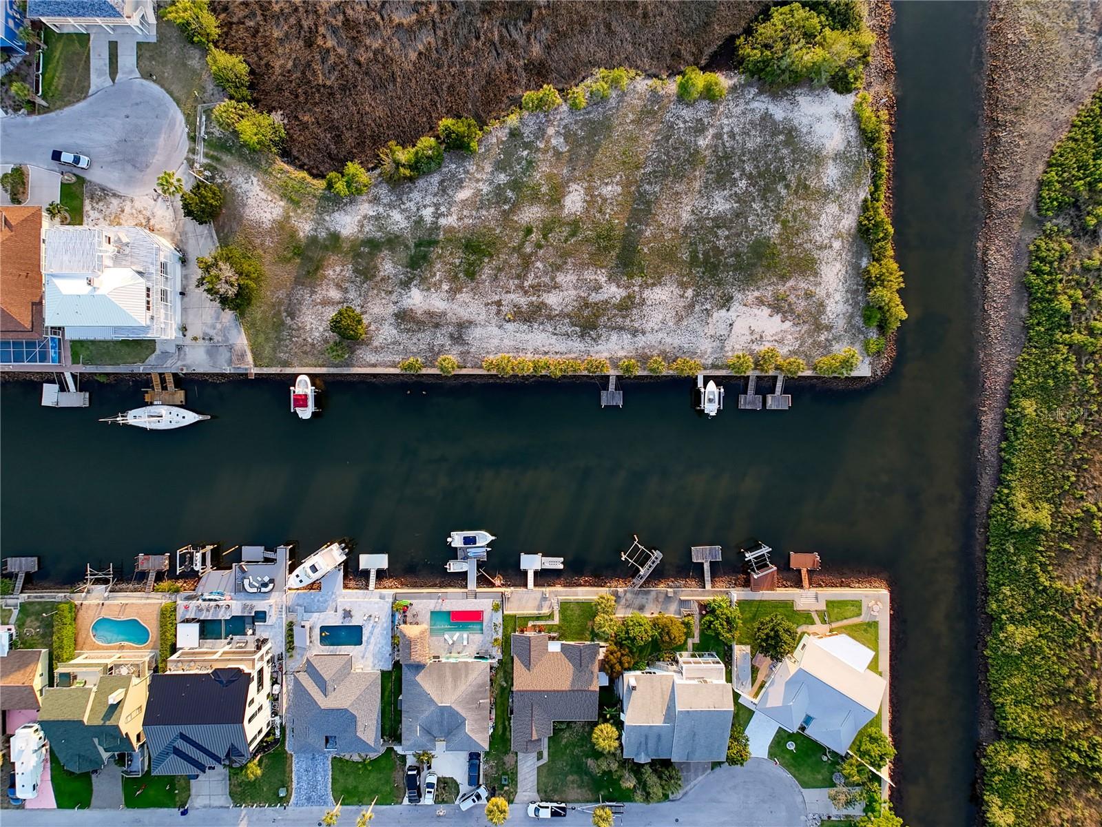 Image 25 of 30 For 7114 Southwind Drive