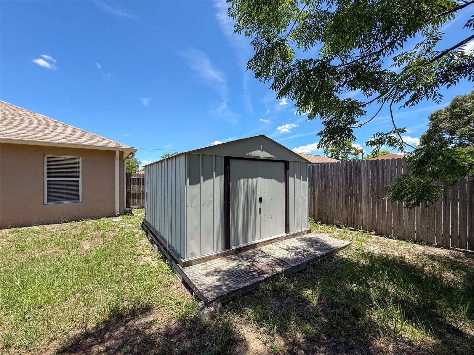 Image 33 of 42 For 10124 Heathcliff Street