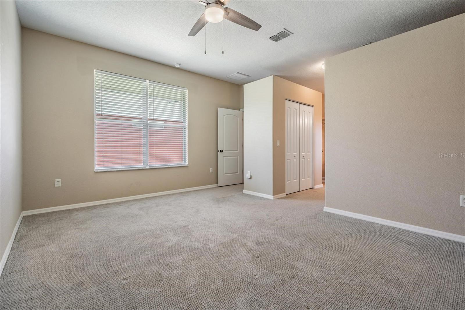 Image 14 of 66 For 10115 Ringling Street