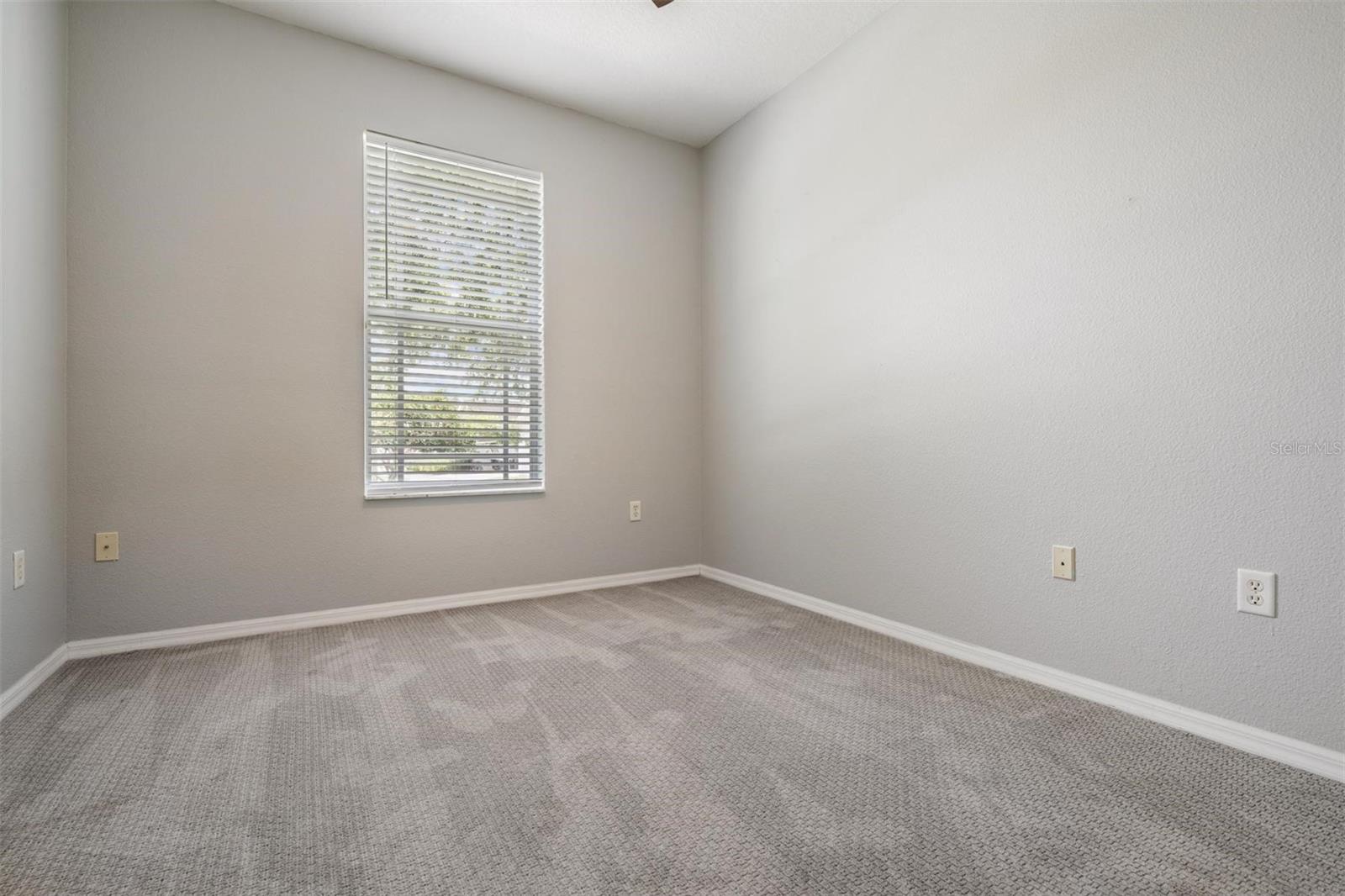 Image 19 of 66 For 10115 Ringling Street