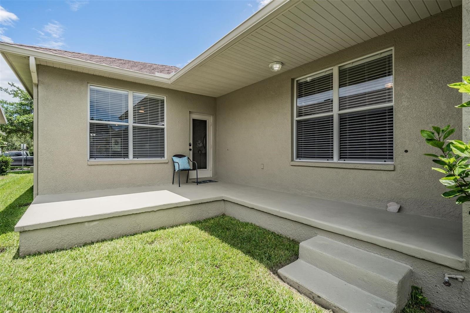 Image 24 of 66 For 10115 Ringling Street