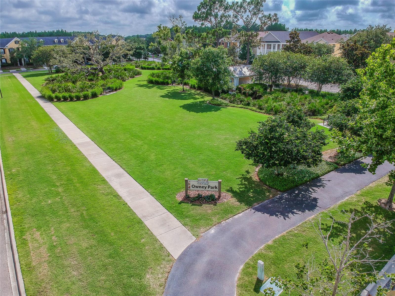 Image 48 of 66 For 10115 Ringling Street