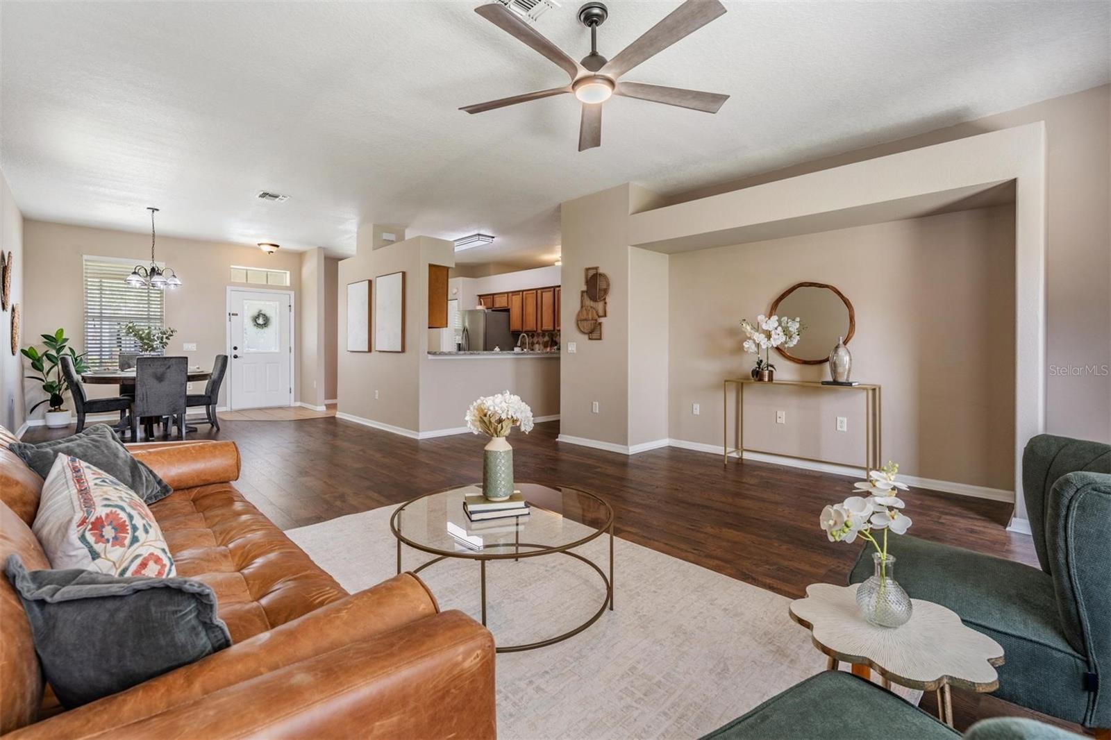 Image 8 of 66 For 10115 Ringling Street