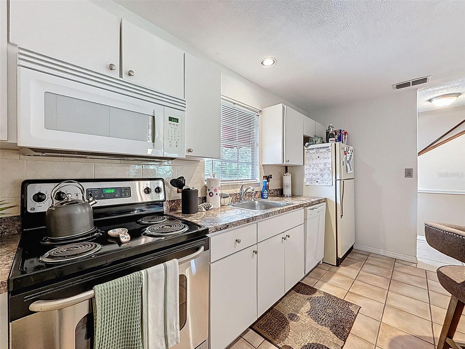 Image 11 of 45 For 7133 Trenton Place