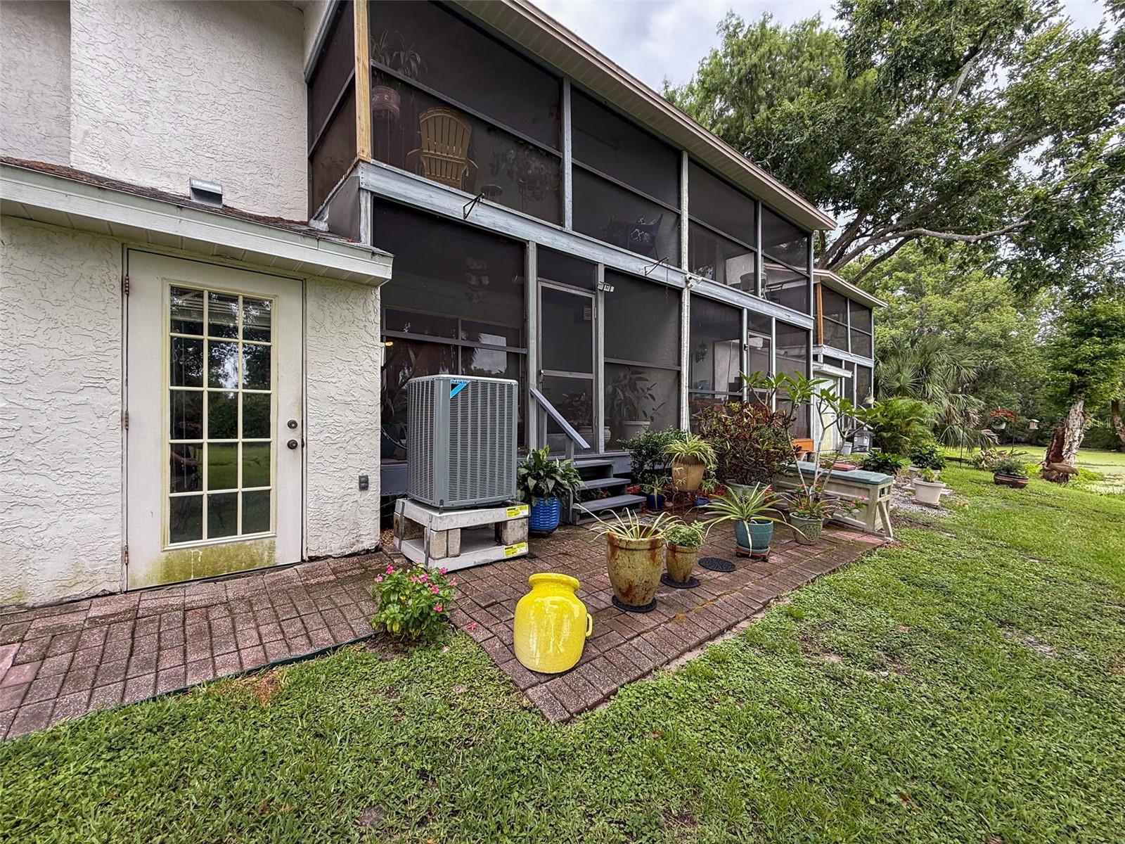 Image 37 of 45 For 7133 Trenton Place