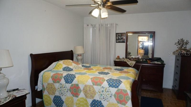 Listing photo id 12 for 5434 Chad Place 14