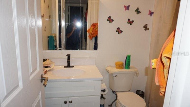 Listing photo id 14 for 5434 Chad Place 14