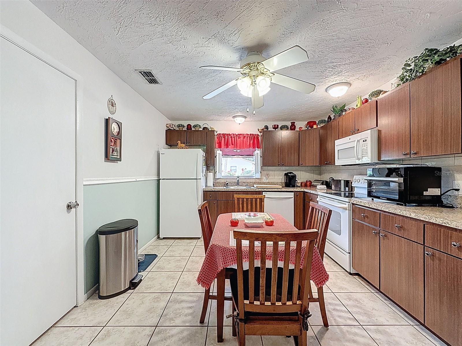 Image 12 of 50 For 7135 Trenton Place