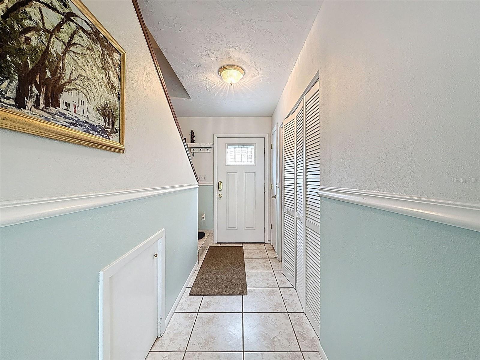 Image 6 of 50 For 7135 Trenton Place