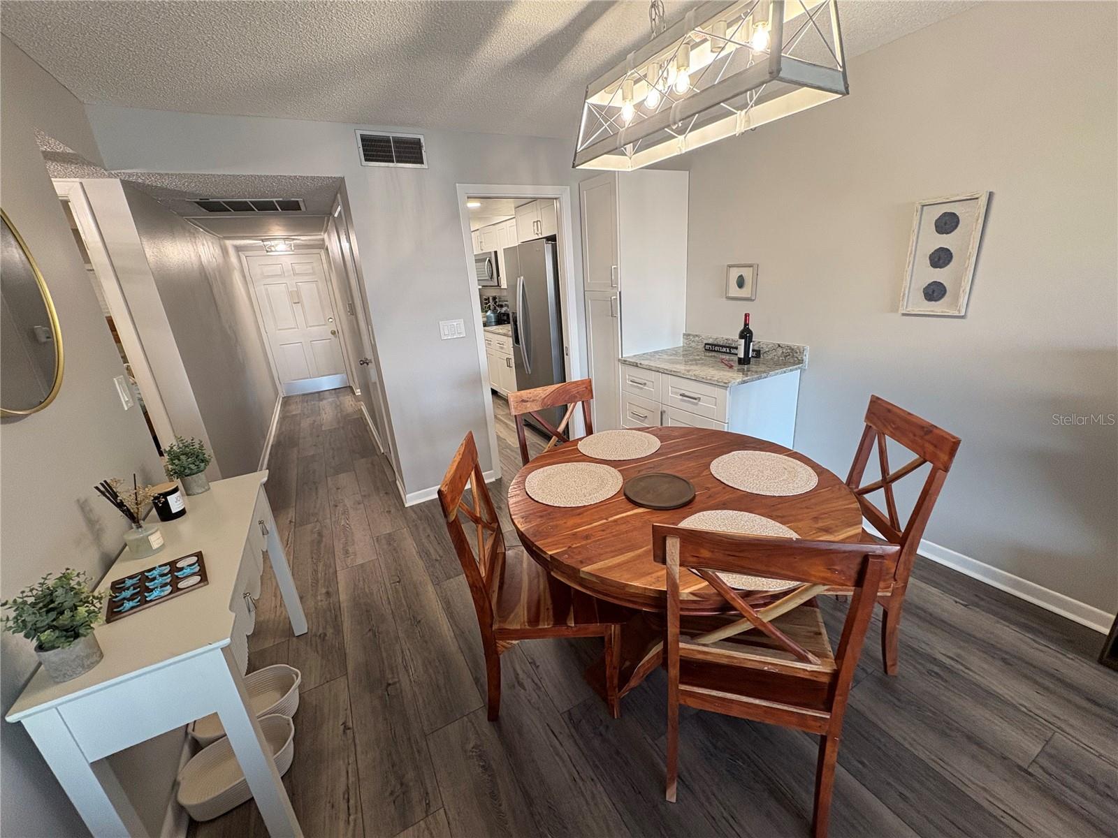 Image 10 of 24 For 5555 Gulf Boulevard 315