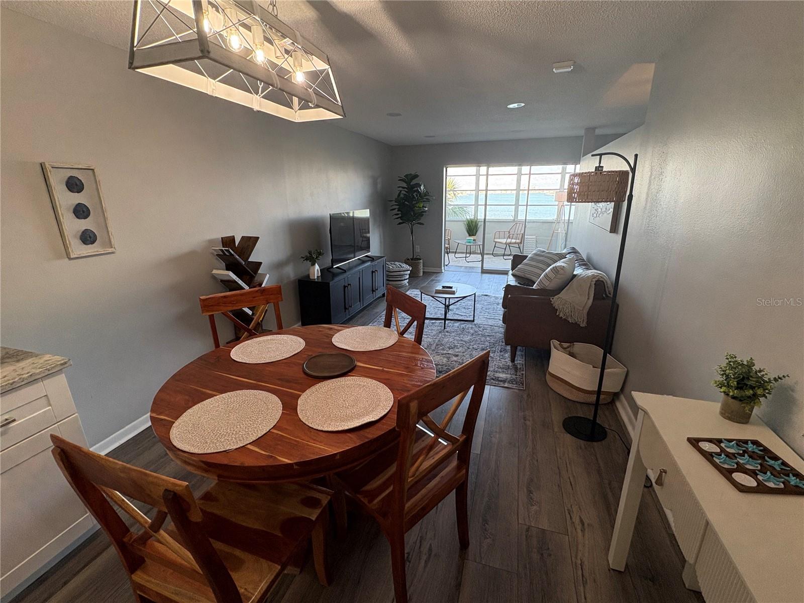Image 11 of 24 For 5555 Gulf Boulevard 315