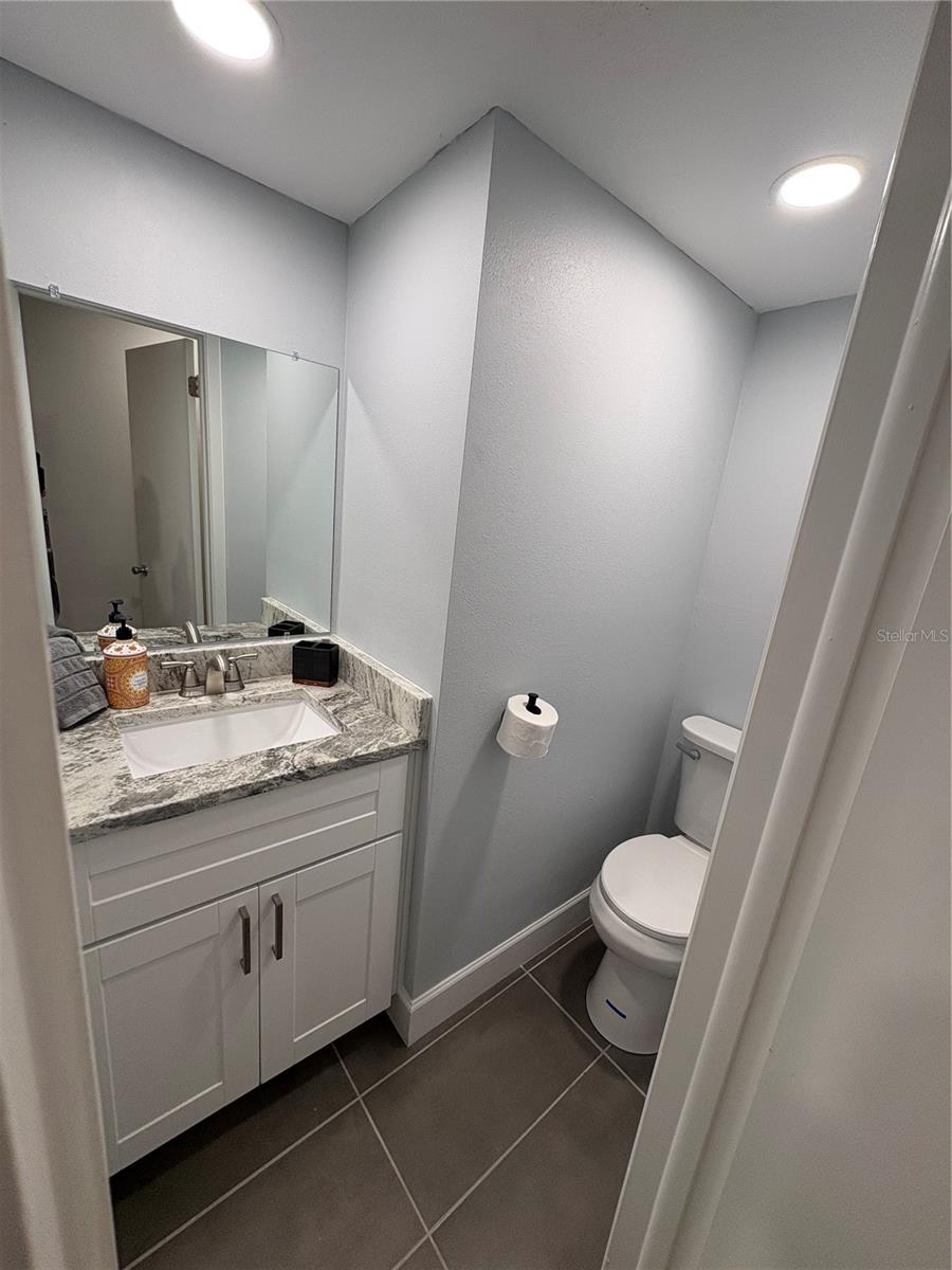 Image 18 of 24 For 5555 Gulf Boulevard 315