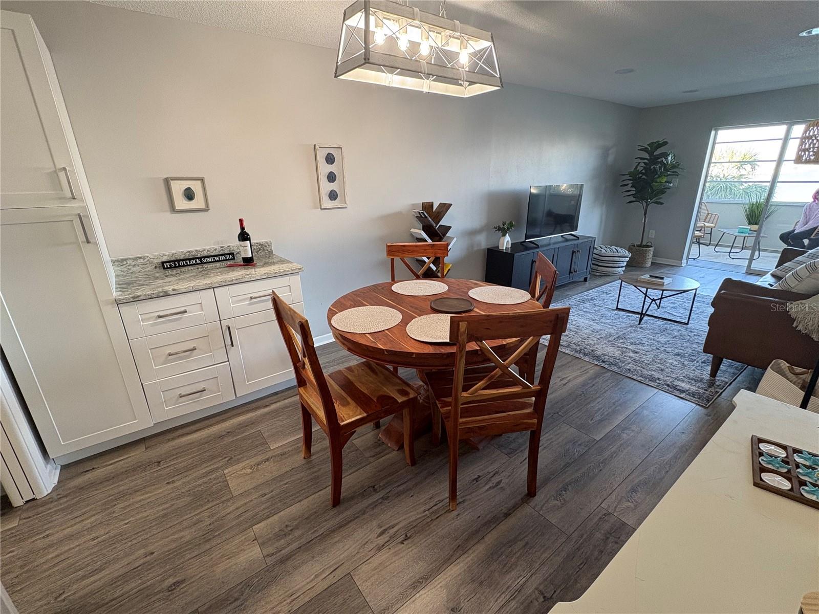 Image 8 of 24 For 5555 Gulf Boulevard 315
