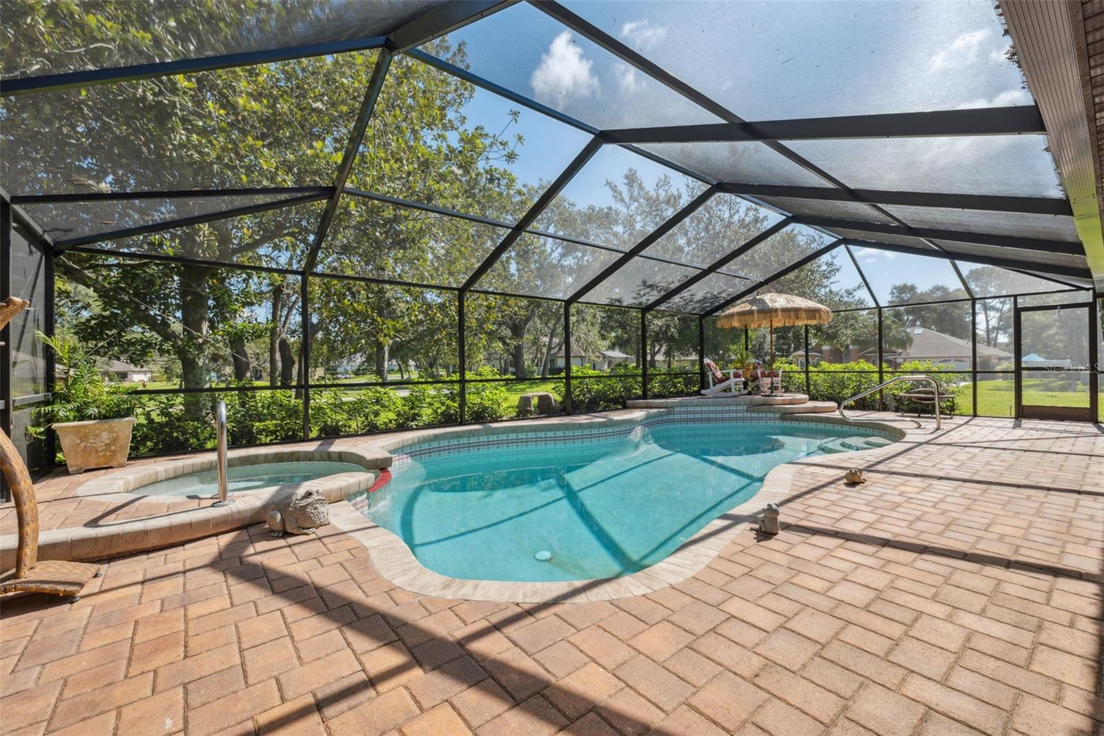 Image 30 of 53 For 12295 Clarendon Court