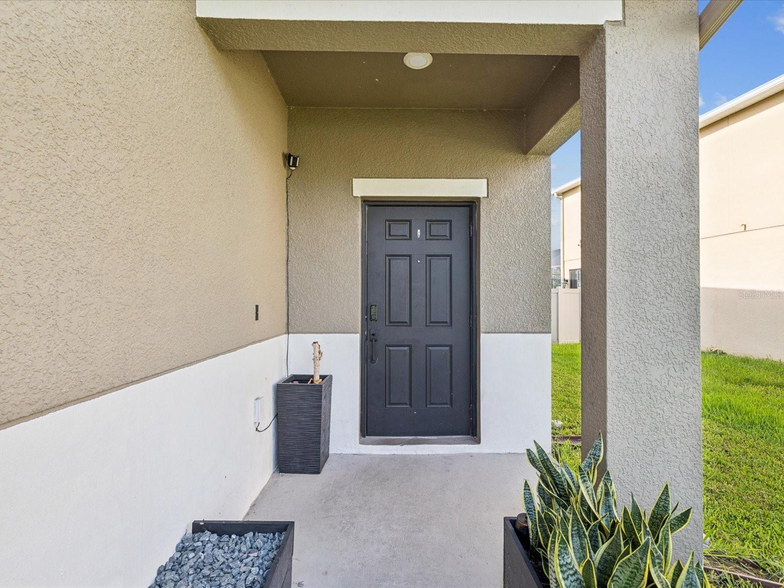 Image 4 of 63 For 14000 Lugano Court