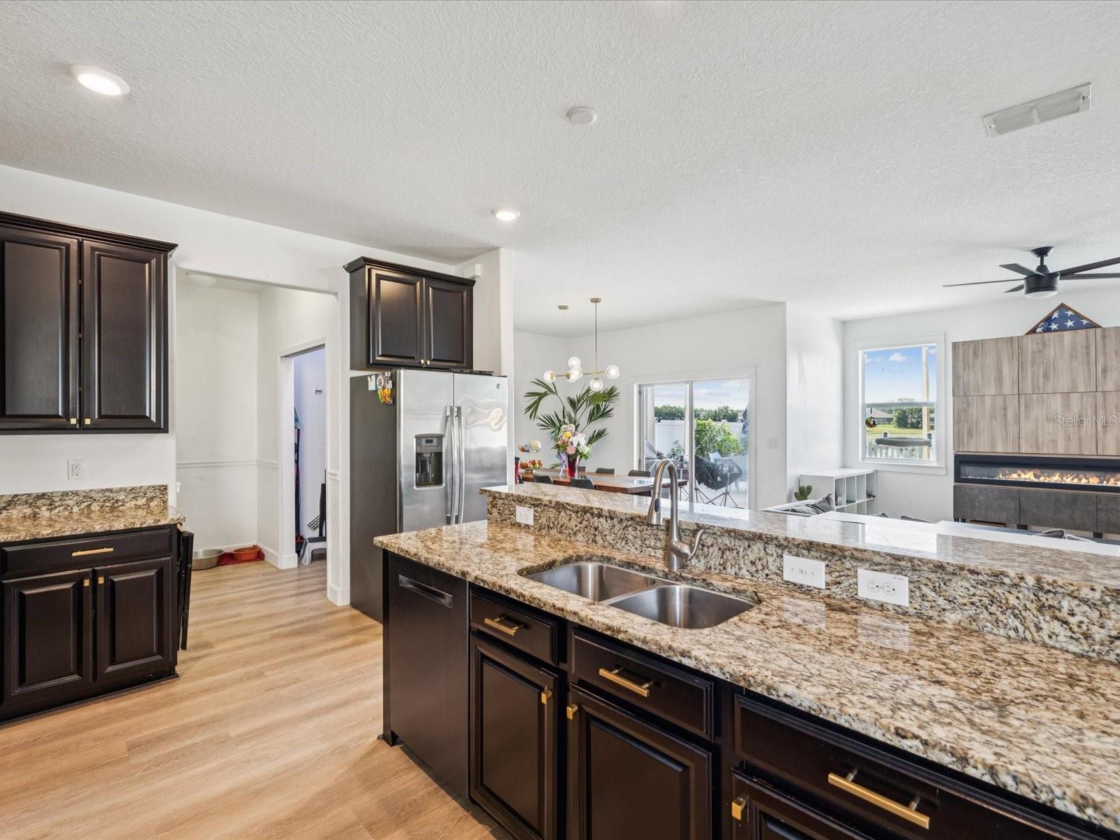 Image 9 of 63 For 14000 Lugano Court