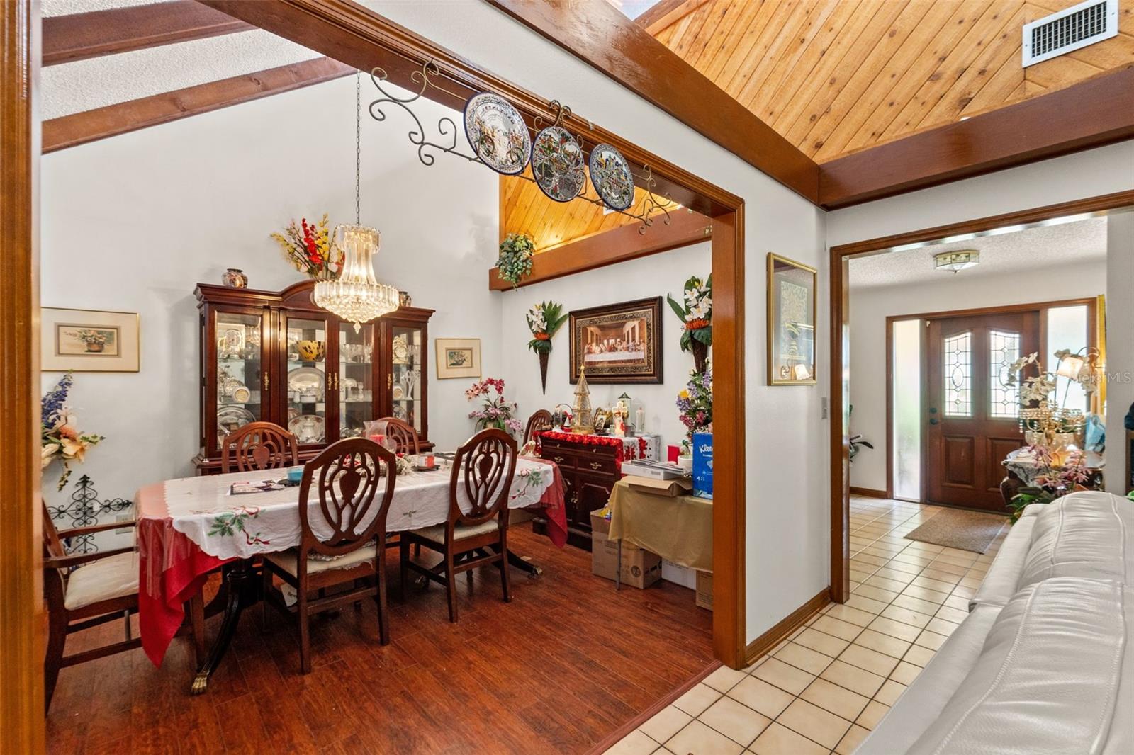 Image 5 of 42 For 23302 Lucerne Place