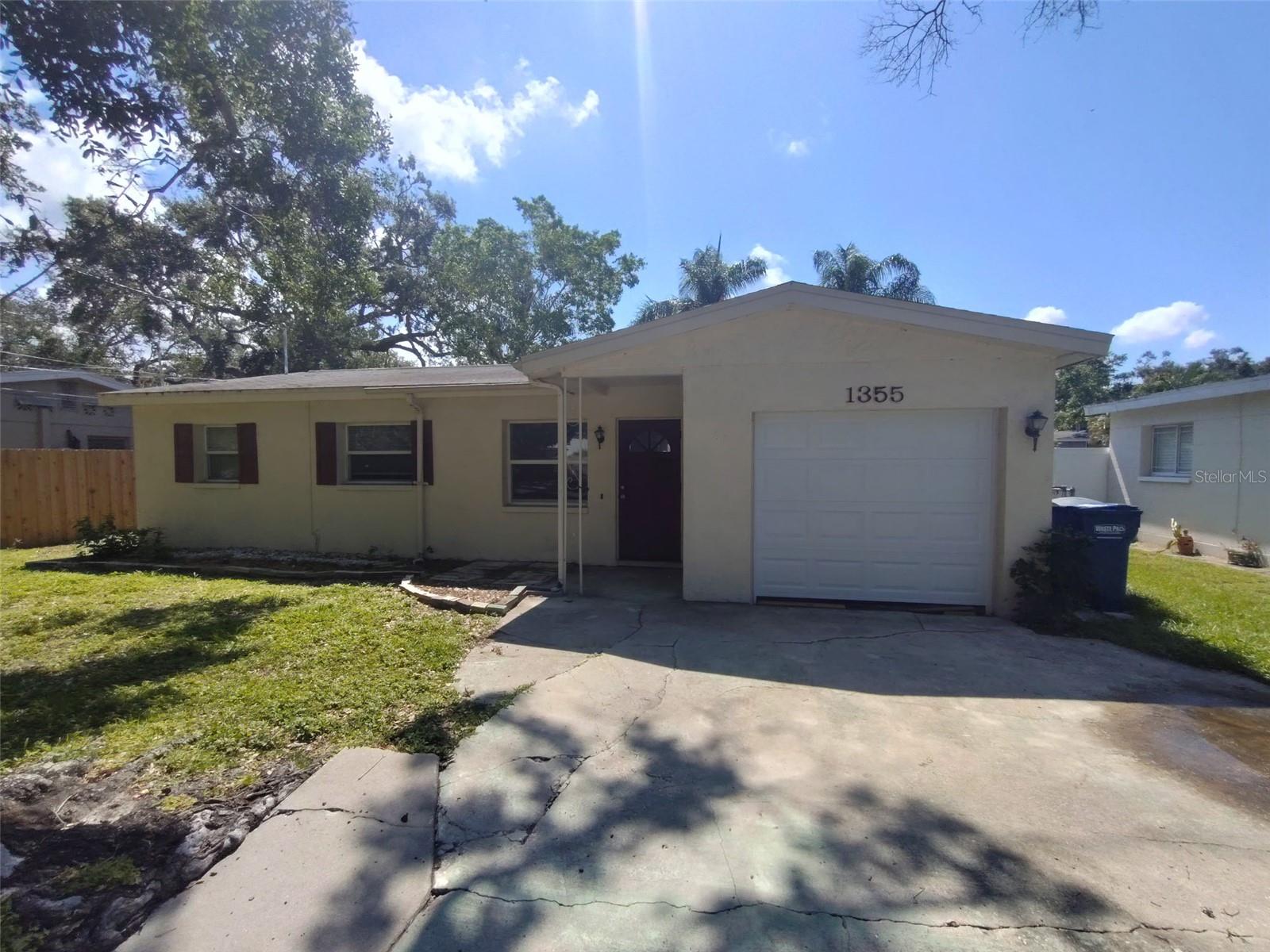 Details for 1355 Davis Road, DUNEDIN, FL 34698