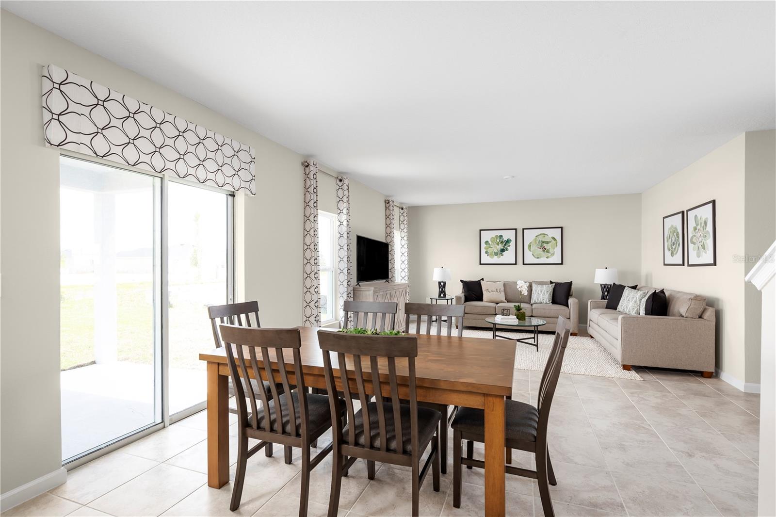 Image 4 of 15 For 1362 Laramie Way