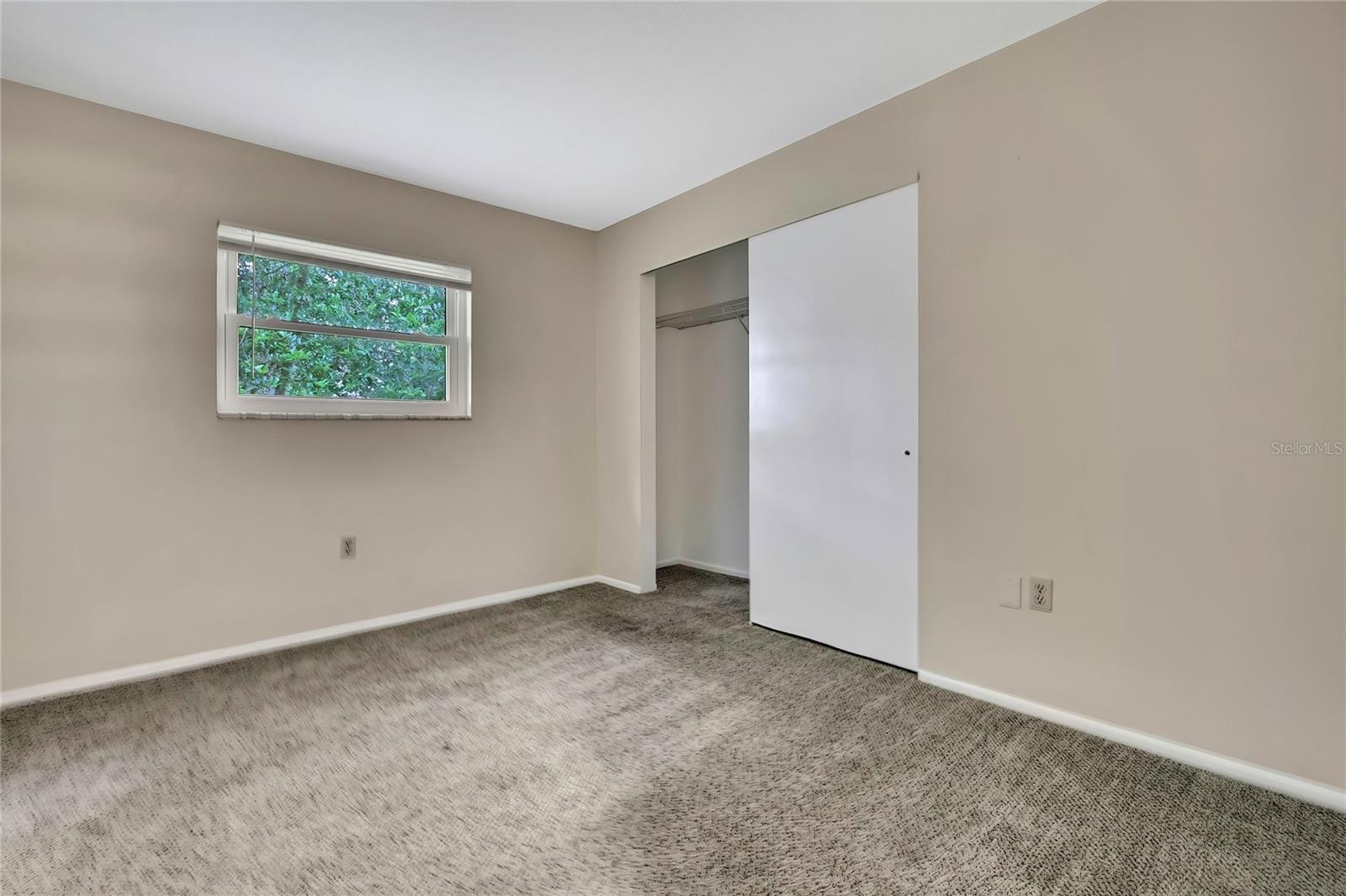 Listing photo id 17 for 2169 Danforth Road