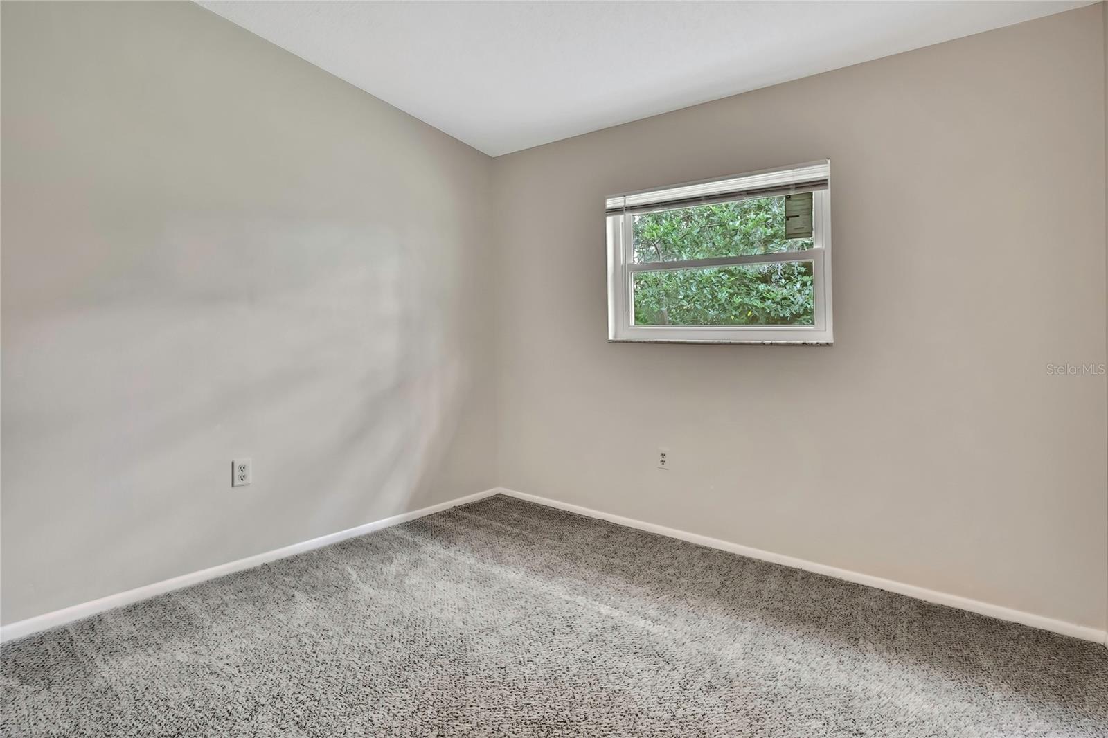 Listing photo id 20 for 2169 Danforth Road