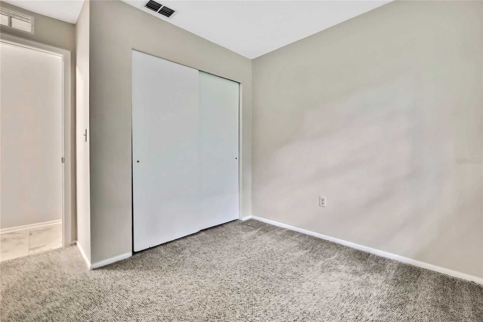 Listing photo id 21 for 2169 Danforth Road