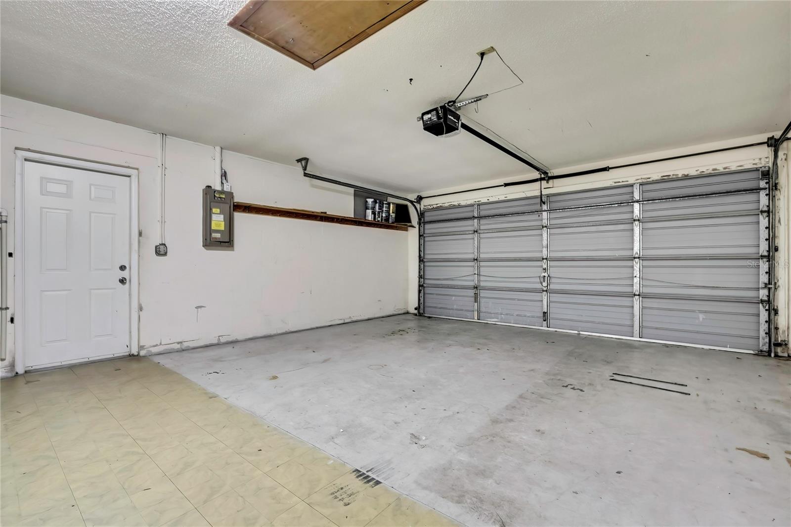 Listing photo id 23 for 2169 Danforth Road