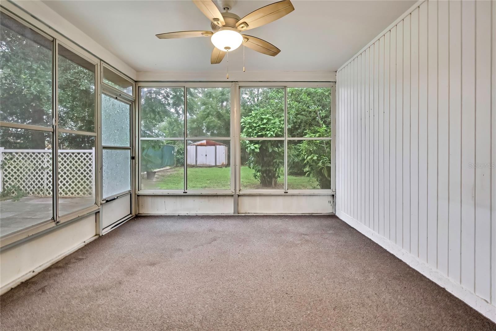 Listing photo id 24 for 2169 Danforth Road