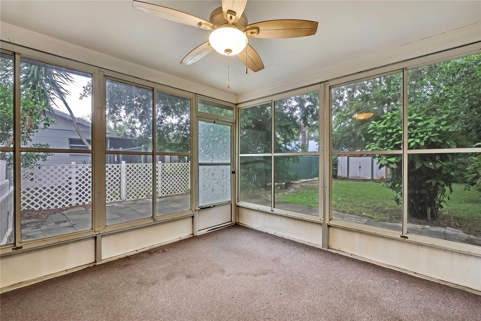 Listing photo id 25 for 2169 Danforth Road