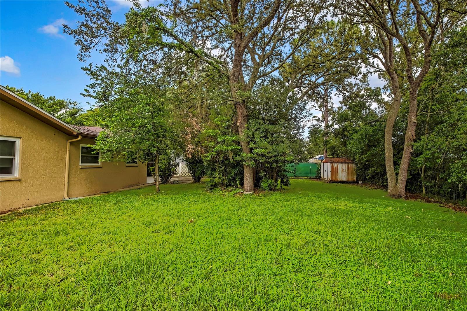 Listing photo id 29 for 2169 Danforth Road