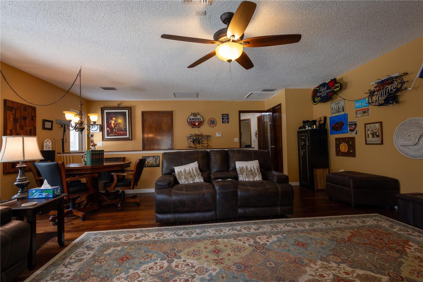 Image 17 of 48 For 7550 Jomel Drive