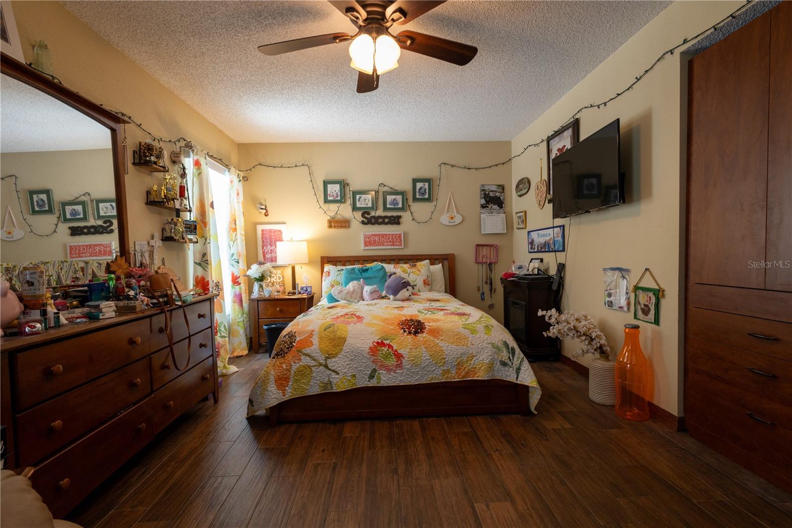 Image 24 of 48 For 7550 Jomel Drive