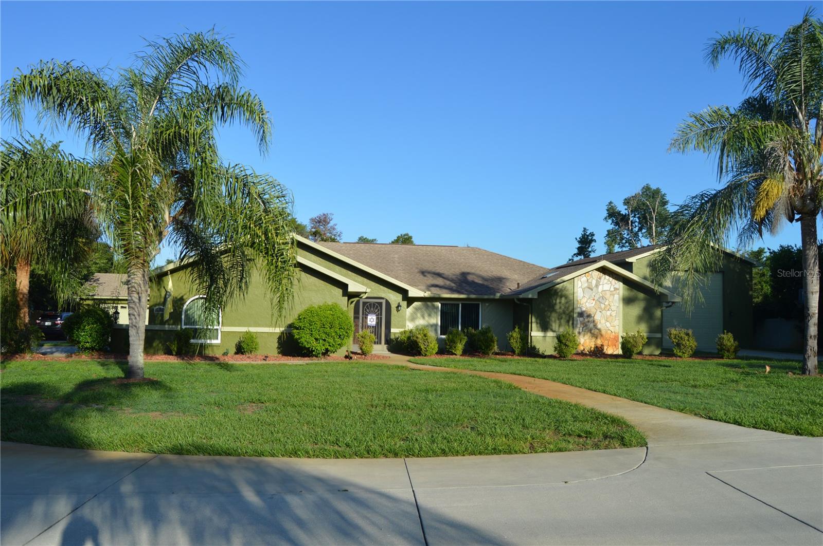 Image 3 of 48 For 7550 Jomel Drive